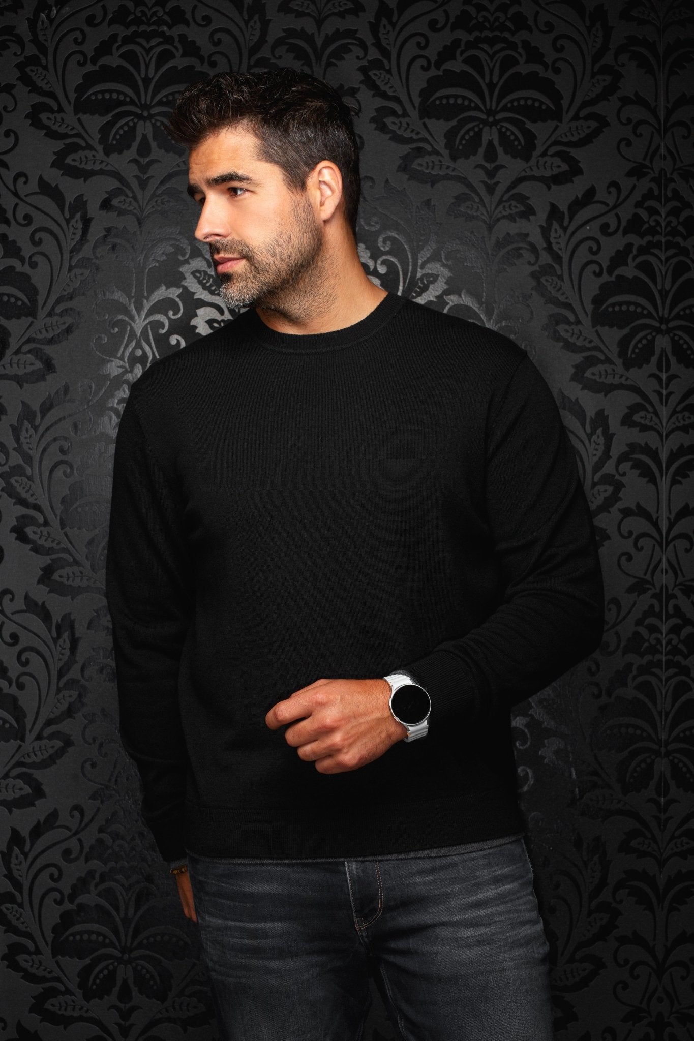 CHANDAIL EN LAINE MÉRINOS | LACAUNE, Black - AU NOIR
