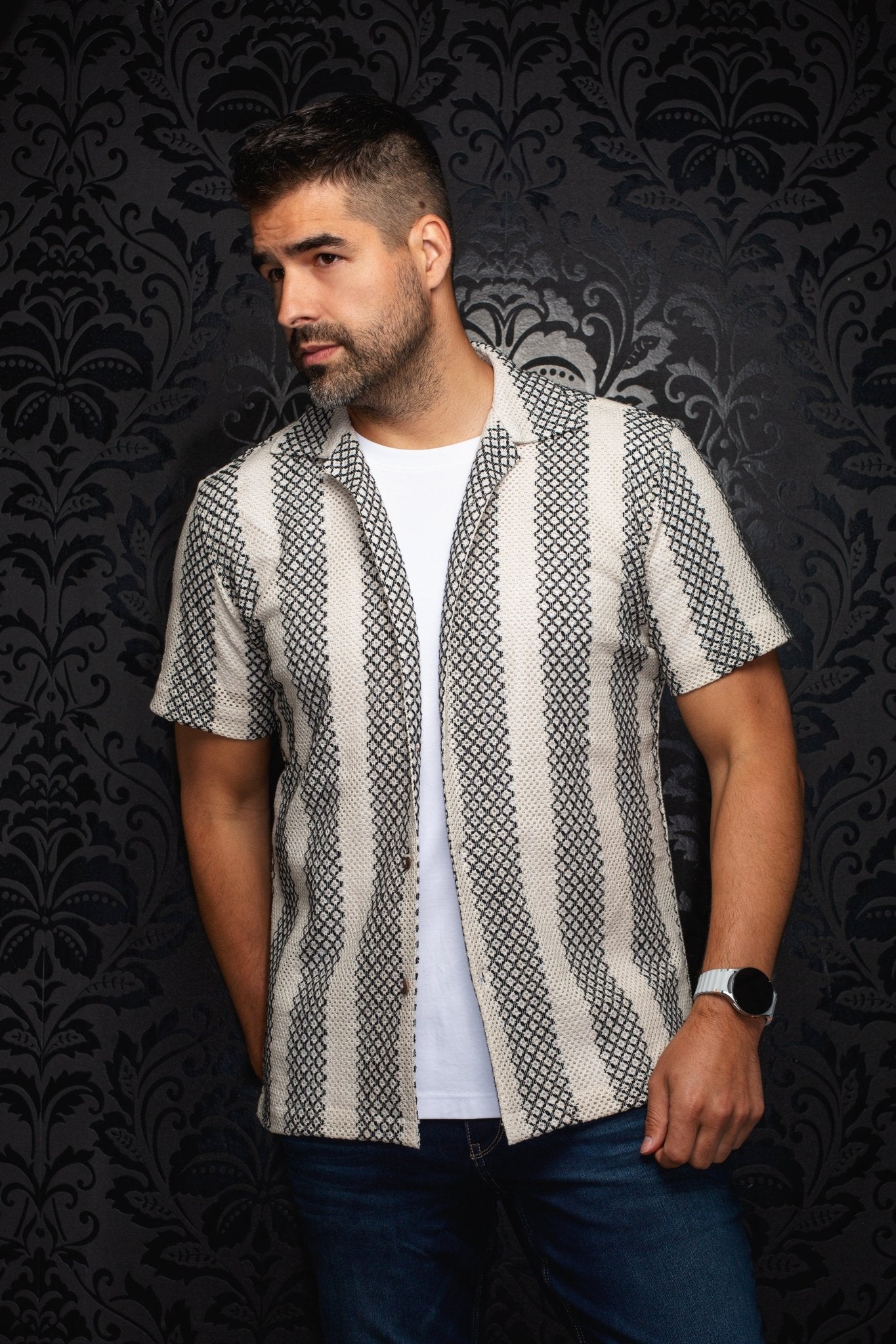 CHEMISE MANCHES COURTES COL OUVERT | RAJ - T, Cream Black - AU NOIR