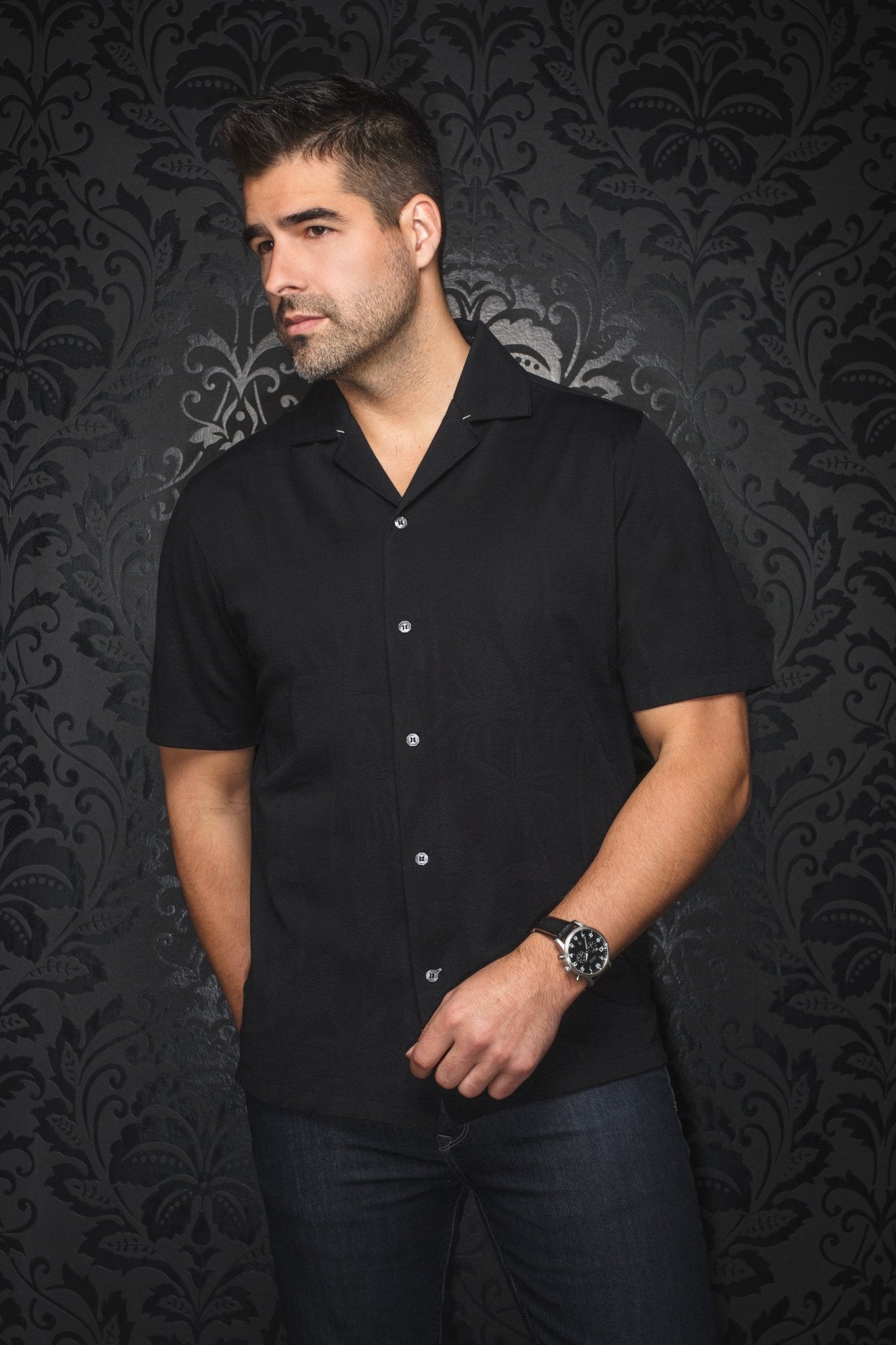Manches Courtes Flat Collar | BRAHEA, Black - AU NOIR