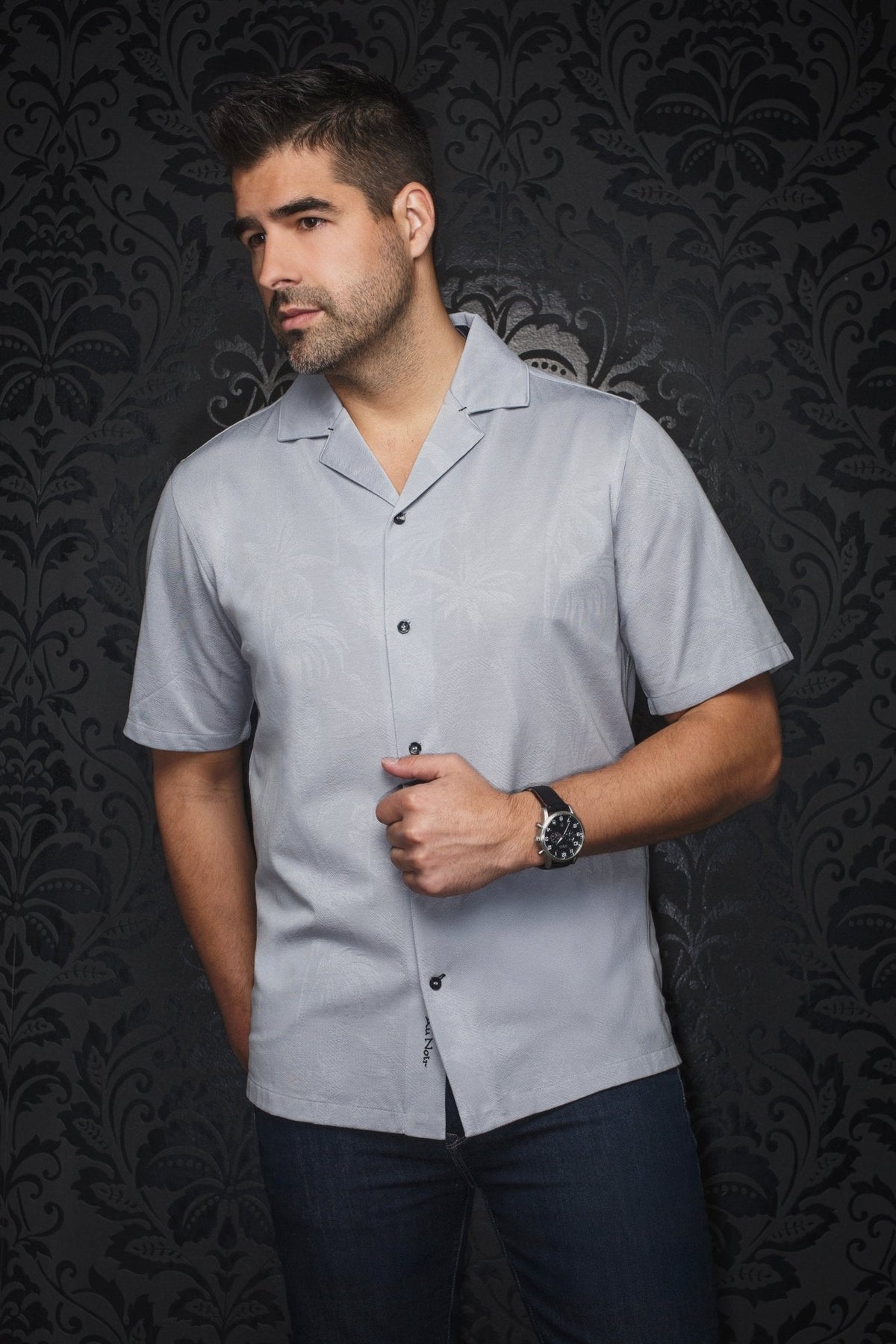 Manches Courtes Flat Collar | BRAHEA, Light Grey - AU NOIR