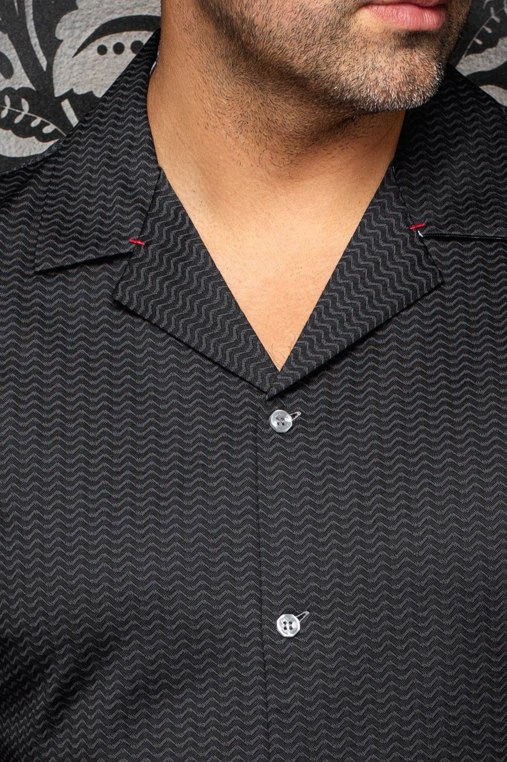 Manches Courtes Flat Collar | KAYANTA, Black - AU NOIR