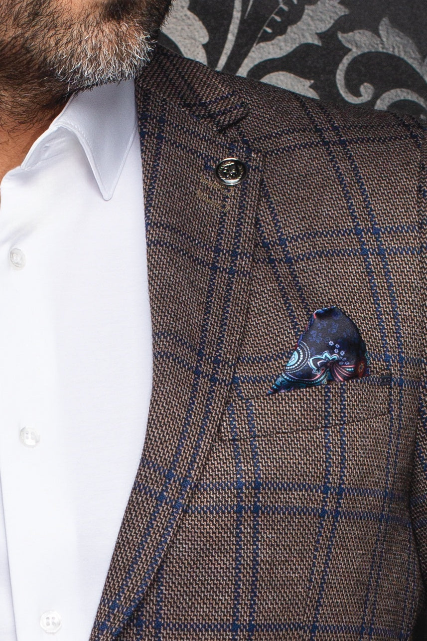 VESTON | BROSNAN, Tobacco