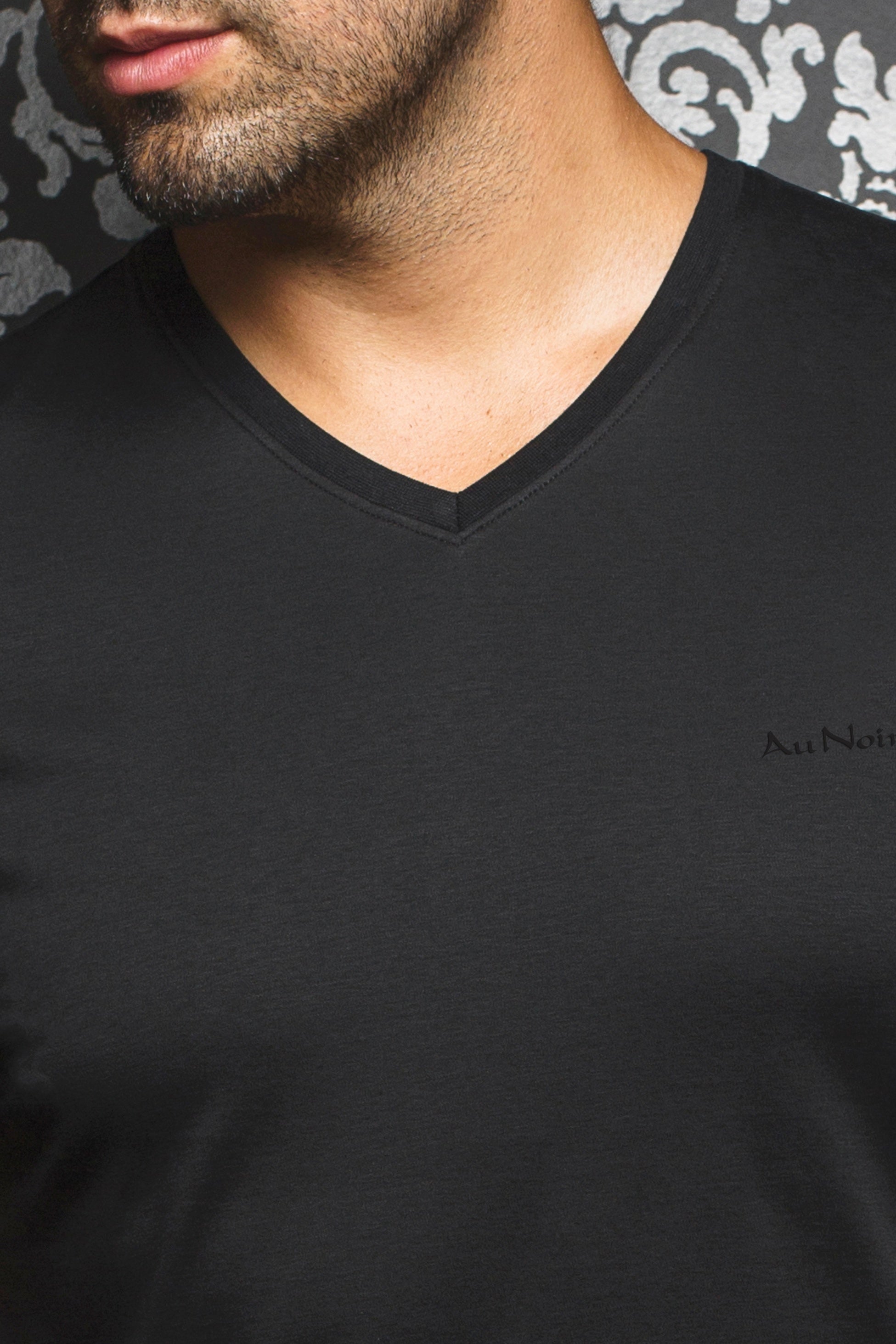 T-shirt | MICHAEL-V, black