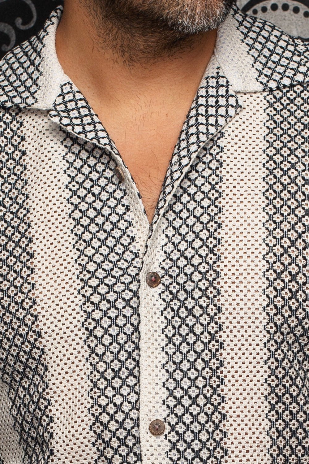 CHEMISE MANCHES COURTES COL OUVERT | RAJ - T, Cream Black - AU NOIR