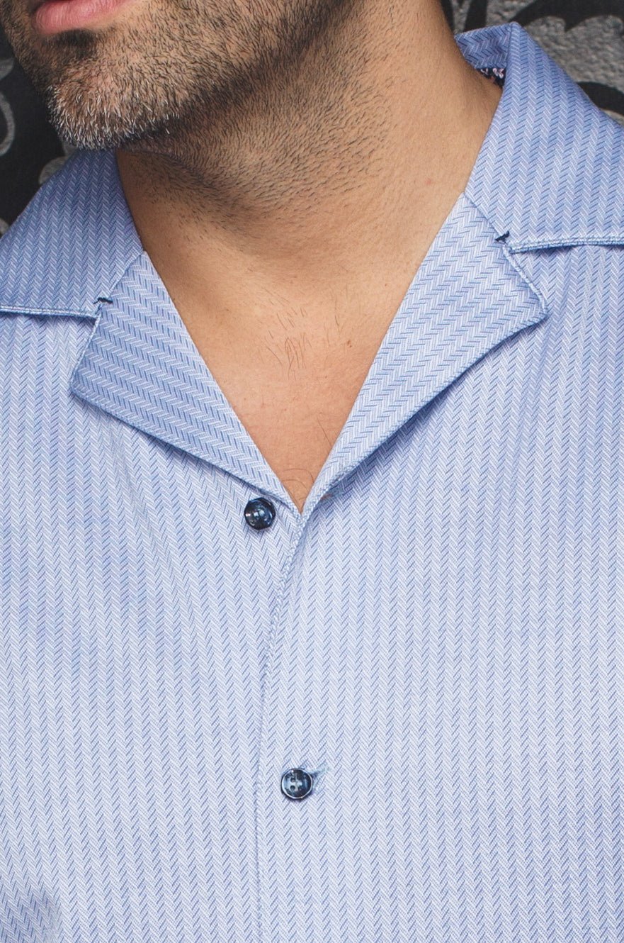 Manches Courtes Flat Collar | WAIKIKI, Light Blue - AU NOIR